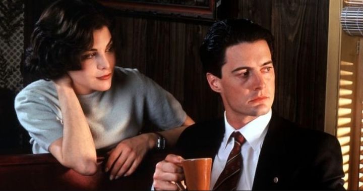 Sherilyn Fenn and Kyle McLachlan are both back for the revival