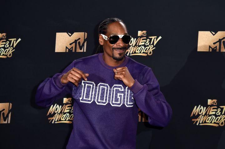 Snoop Dogg, rapper turned game-show-host. 