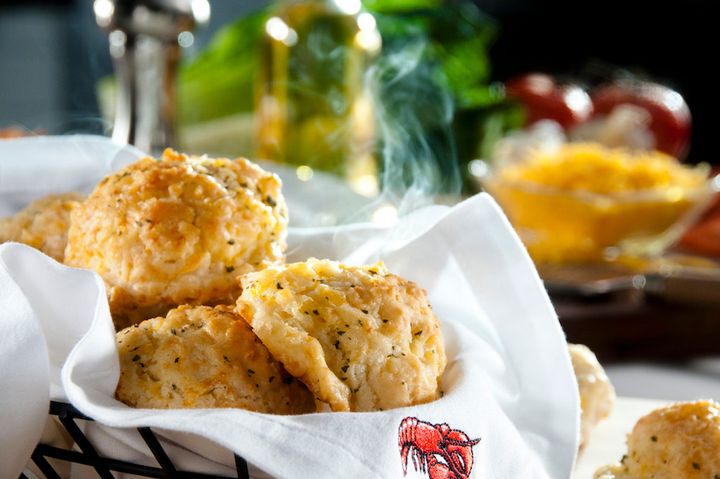 Copycat Red Lobster Cheddar Bay Biscuits - Jo Cooks