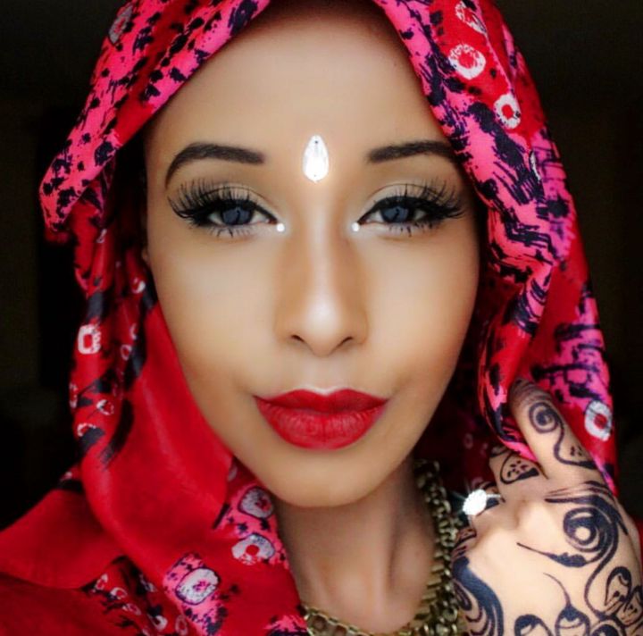 Sagal Ibrahim is a British-Somali based in the UK. Sagal is a fashion and lifestyle blogger. The link to her online blog is here.