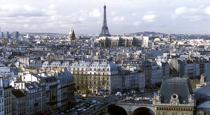 Paris’s bustling downtown has its fair share of pickpocketing. Blending in can help you avoid those situations.