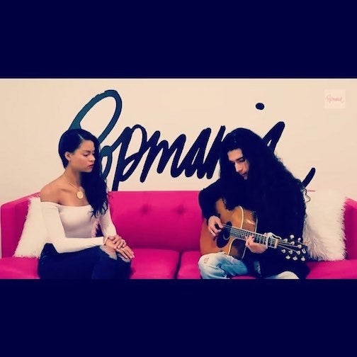 <strong><em>Isabella sings live on Popmania TV</em></strong>