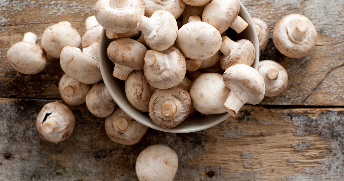 The Best (And Healthiest) Way To Cook Mushrooms, According To Science