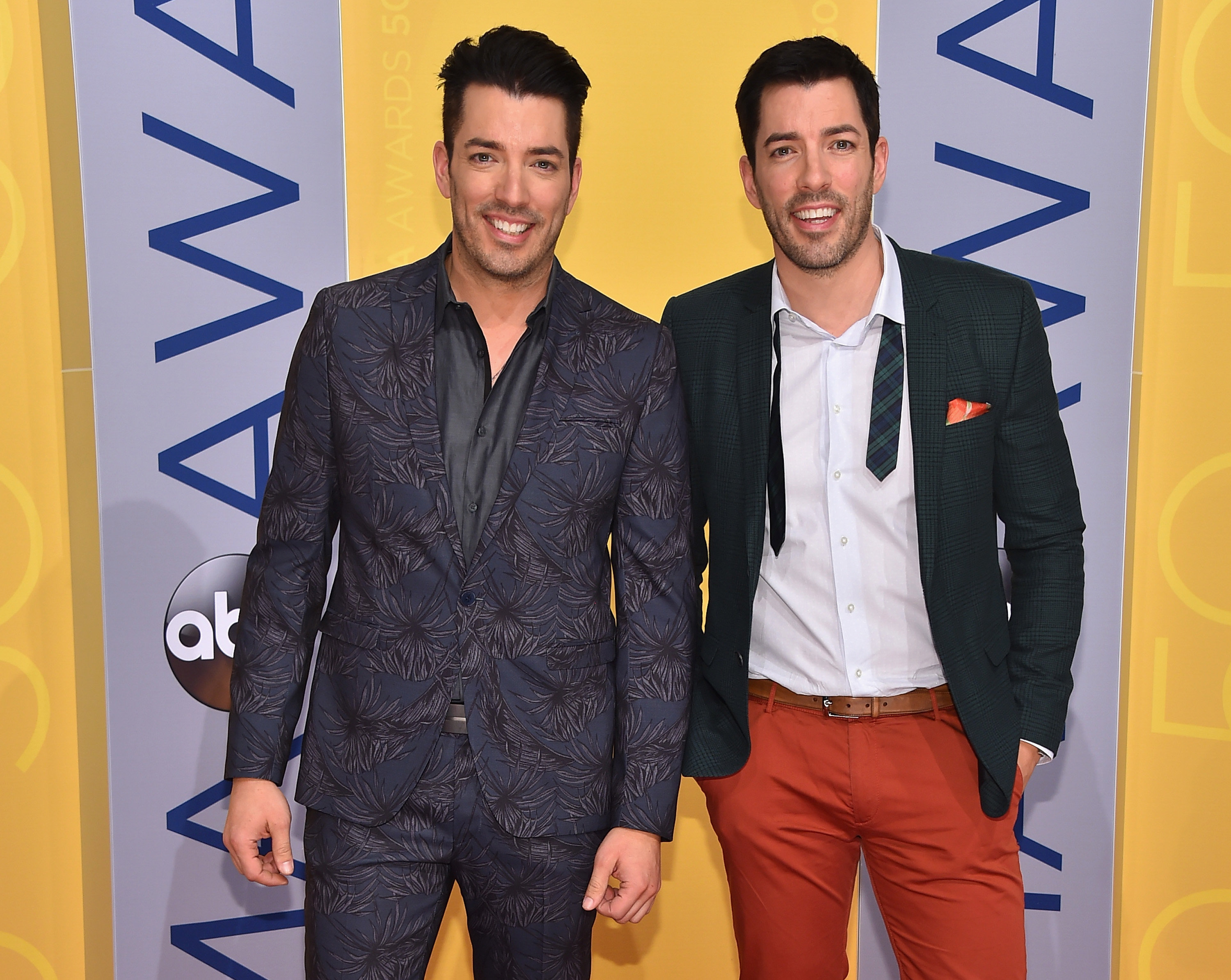 Property Brothers Reveal Which Moments On Their Show Aren T Authentic   5924496a2000003200cb22c7 