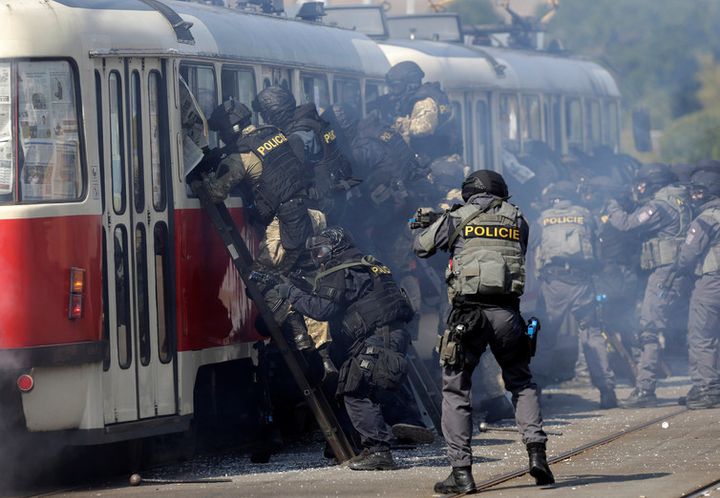  Members of the Czech quick reaction forces take part in an anti-terrorism drill in Prague on September 7 2016. 