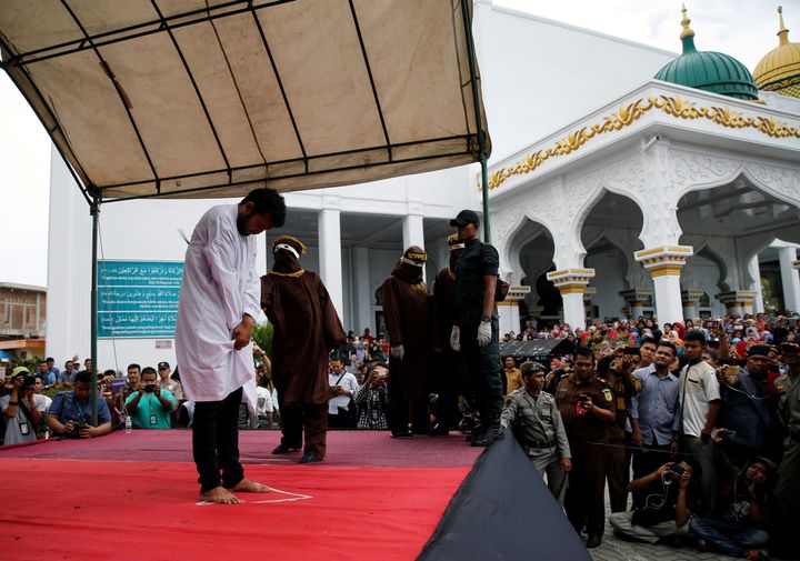 Two Men Were Publicly Caned For Having Gay Sex In Indonesia Huffpost 
