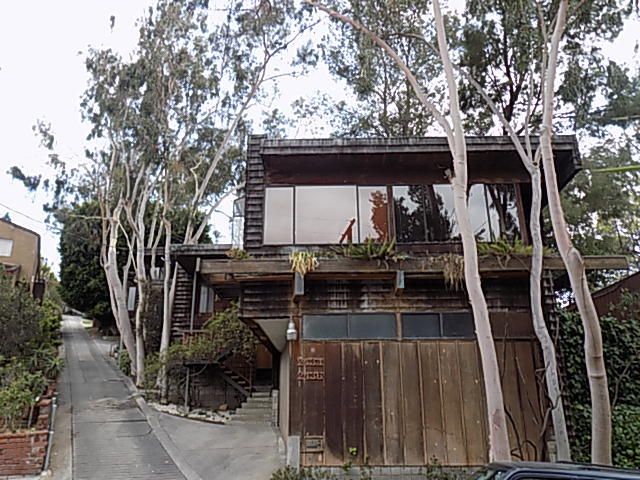 <p>Dion Neutra’s Tree Top Apartments</p>