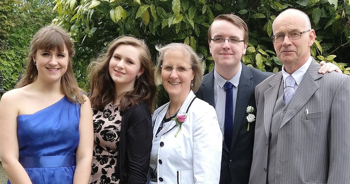 How To Help A Friend Whose Child Is Dying A Mum Shares Her Experience how-to-help-a-friend-whose-child-is-dying-a-mum-shares-her-experience