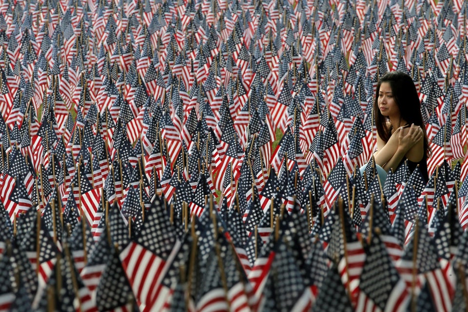 Eye on Photos: Memorial Day around MLB 