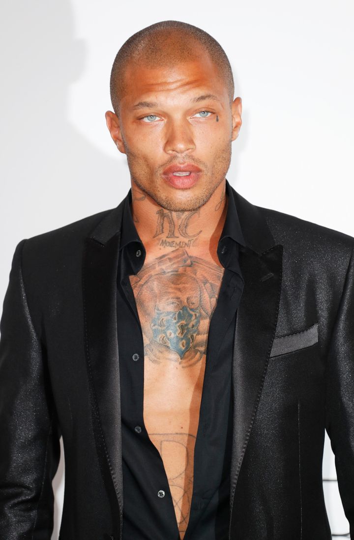 Jeremy Meeks arrives at the amfAR Gala Cannes 2017 at Hotel du Cap-Eden-Roc on May 25 in Cap d'Antibes, France.