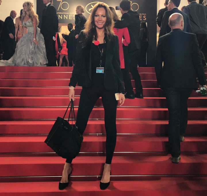 Going for comfort and warmth rather than glamor, I slip past the fashion police