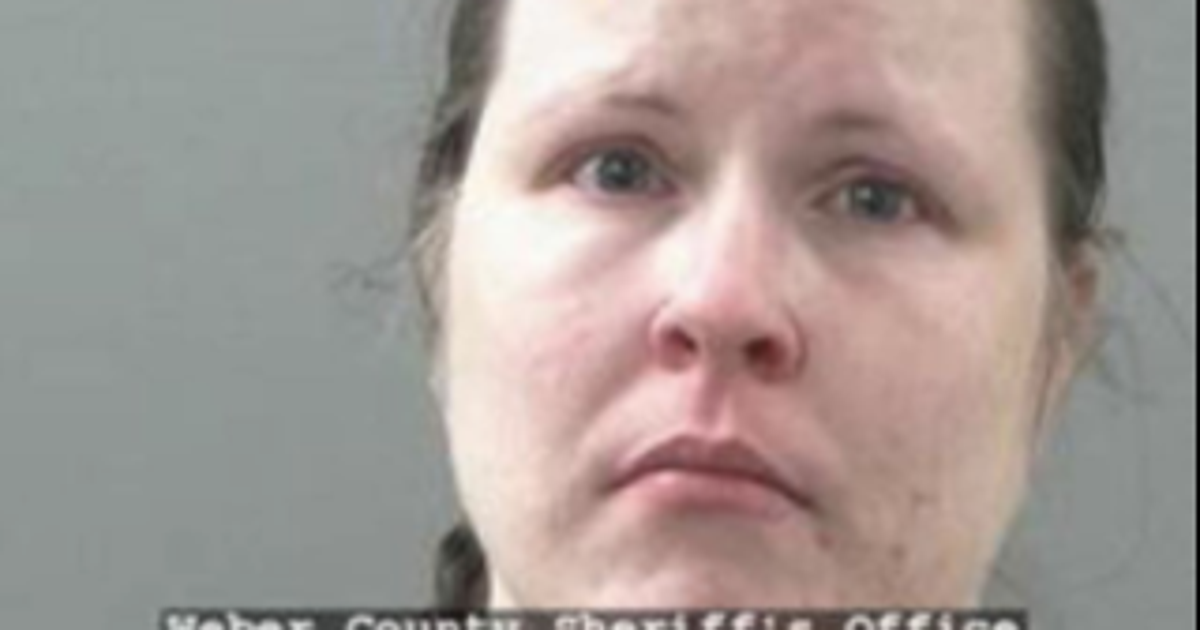 Utah Mom Locked Kids In Trunk To Shop At Walmart, Police Say | HuffPost ...