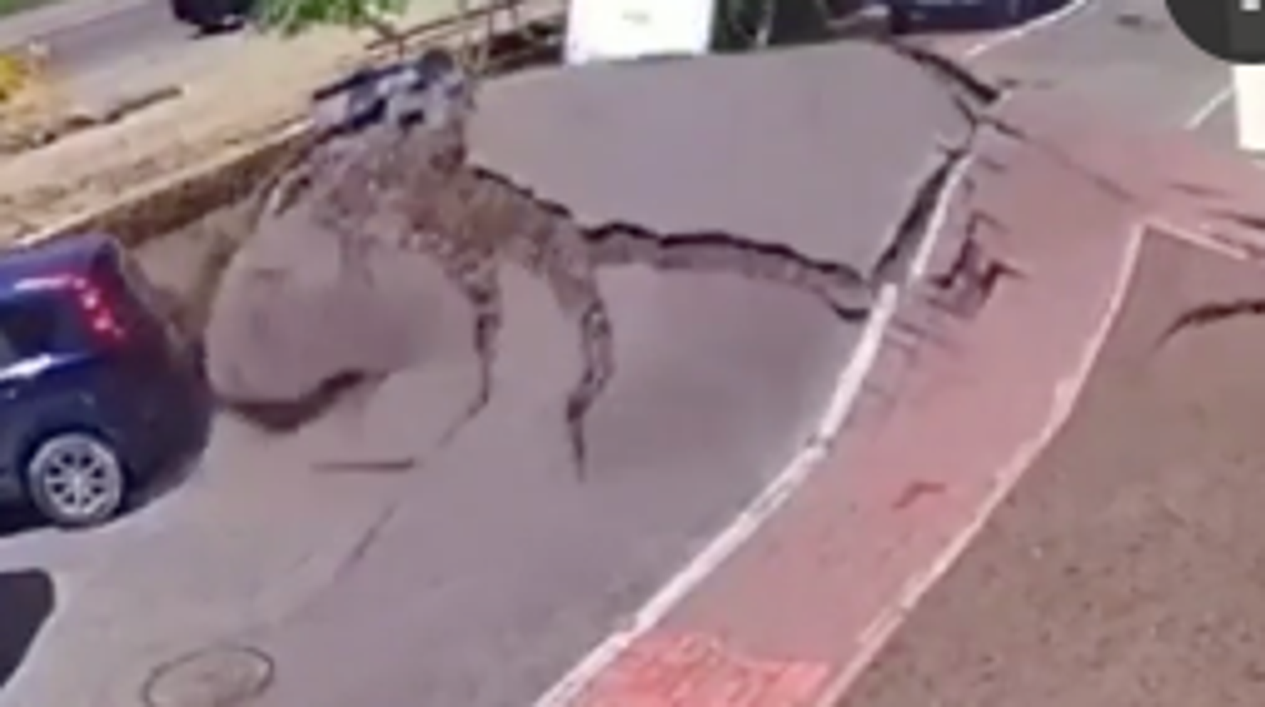 Ukraine Water Main Explosion Looks Like It Belongs In A Disaster Movie