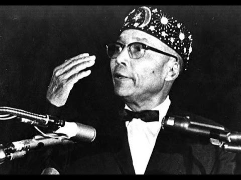 The Most Honorable Elijah Muhammad early (pic) 