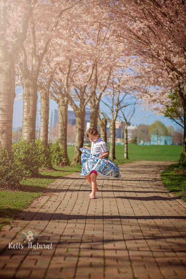 Mom Takes Joy Filled Photos Of Son Who Likes To Wear Dresses Huffpost 
