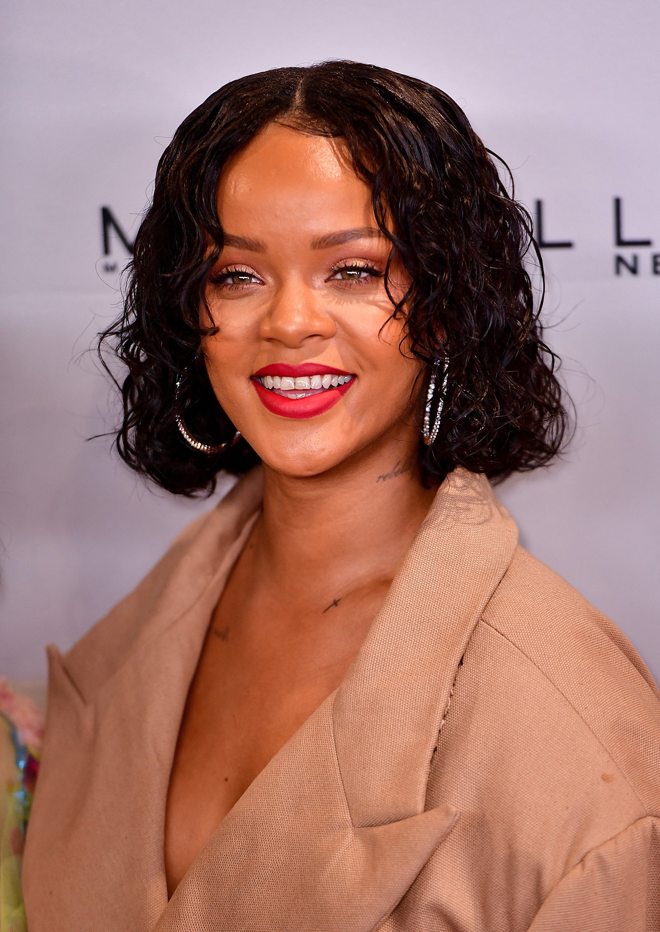 rihanna weight gain 2017 bikini rihanna weight gain 2017 bikini
