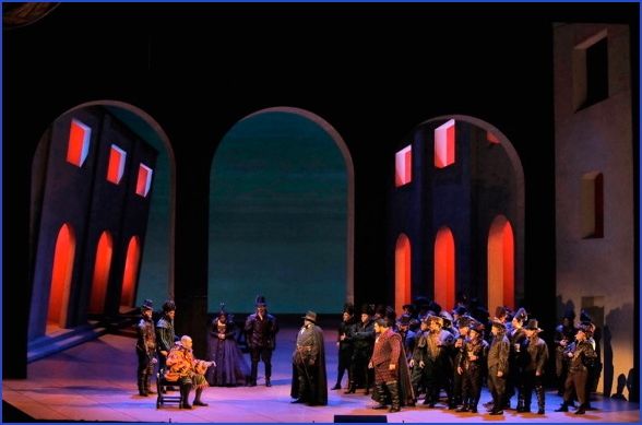 RIGOLETTO – Act I, Scene 1. SF Opera (2017)