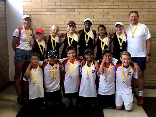 Gauteng Central Tennis Association’s Under 13 Primary Schools team finished 3rd at this year’s TSA Inter-Provincial Tournament. Khosi Stewart’s tournament performance earned her a spot on TSA’s Primary Schools USA Tour Team.