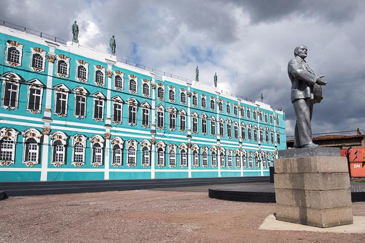 The exterior walls of the compound were painted to mimic the Hermitage Museum. Street Art Museum. Saint Petersburg, Russia. May 2017. (photo © Martha Cooper)