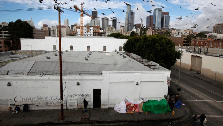 Skid Row in Los Angeles, a city where rich and poor live in very close proximity – for better and for worse