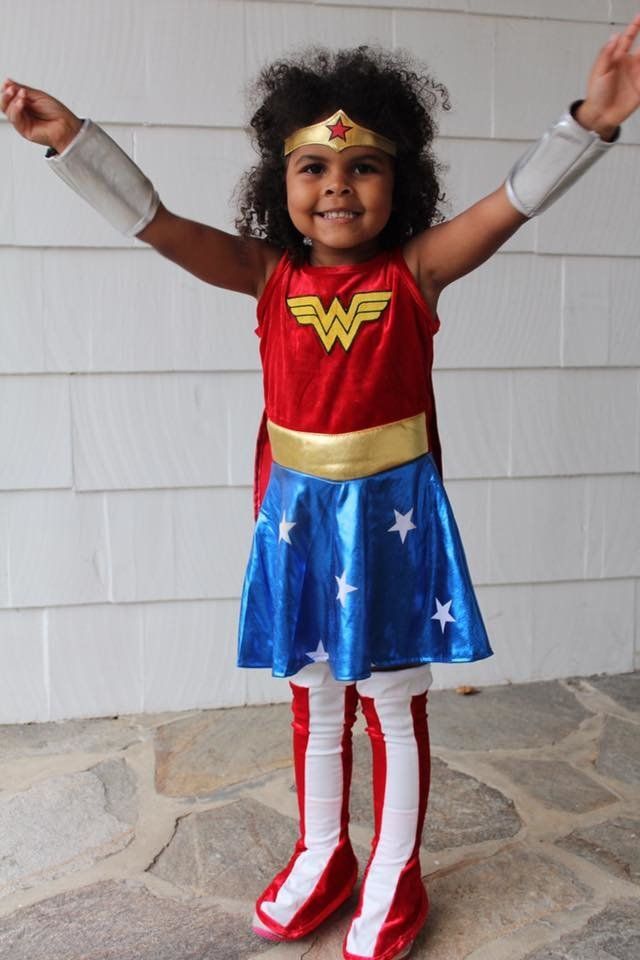 21 Images Of Little Wonder Women Who Are The Definition Of Girl Power ...