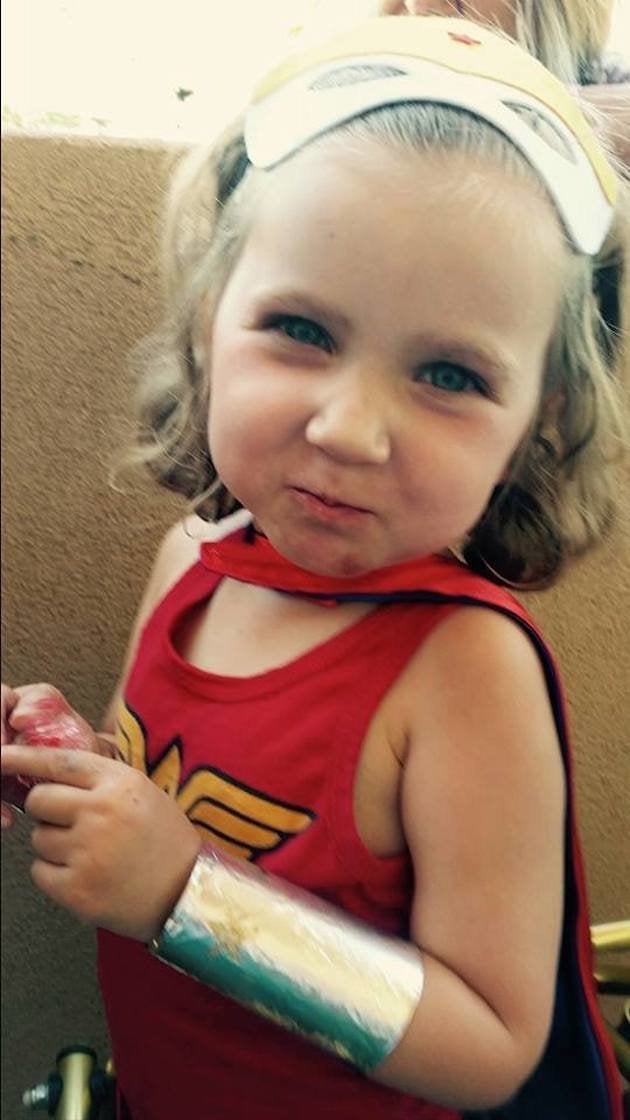 21 Images Of Little Wonder Women Who Are The Definition Of Girl Power ...