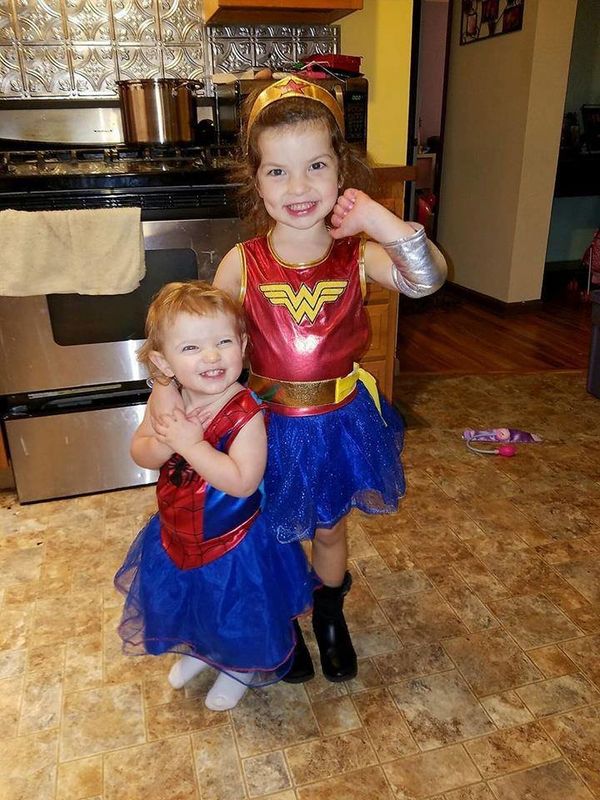 21 Images Of Little Wonder Women Who Are The Definition Of Girl Power ...