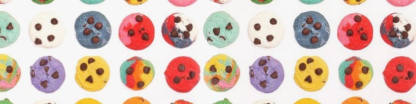 <strong>The rainbow cookies come in different sizes from one-inch cookies to giant nine-inch cookies.</strong>