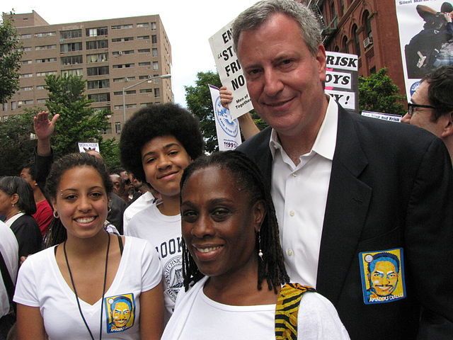 New York City Mayor Bill De Blasio with his wife and children. Between him and Trump, guess which one cares more about police treatment of young people of color, or about Americans of color in general? (Other than Ben Carson, of course.)