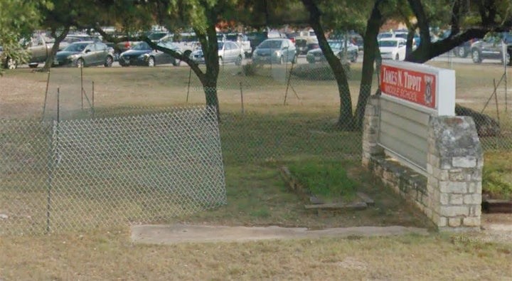 <br>The school is part of the <a href="http://www.georgetownisd.org/Domain/4" target="_blank">Georgetown ISD school district<