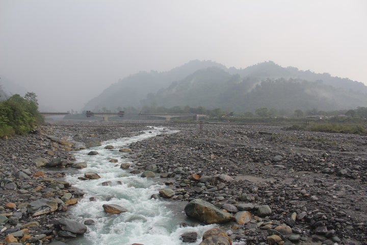  The Eze or Deopani river, near Roing. 