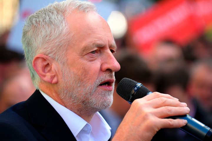The Guardian and the New Statesman have come out in support of Corbyn 