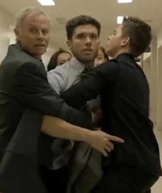 Pete Garrett (5 time Emmy® winner Kristos Andrews) defending his mom Sara Garrett at the trial of the century! In The Bay, Th