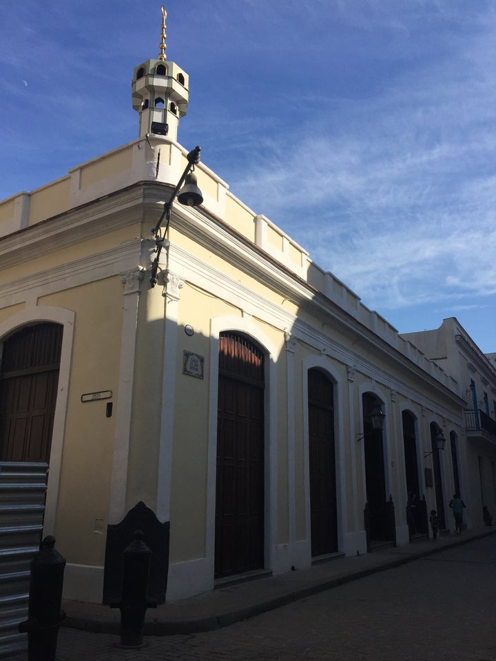 <p> Mezquita Abdallah located in Old Havana on Calle Oficios near Plaza de Armas and across from Casa Del Arabe (museum of Arab culture in Havana) �</p>