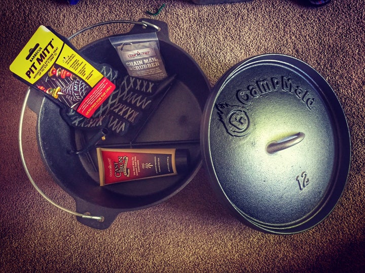 <p>Dutch oven gift kit from Man Crates.</p>