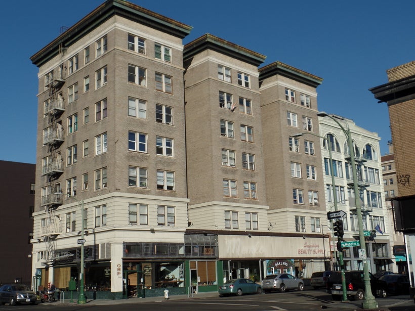 HDTI graduate Zohreh Khodabandelu is working on the renovation of Empyrean Towers, financed by LISC, in downtown Oakland, CA