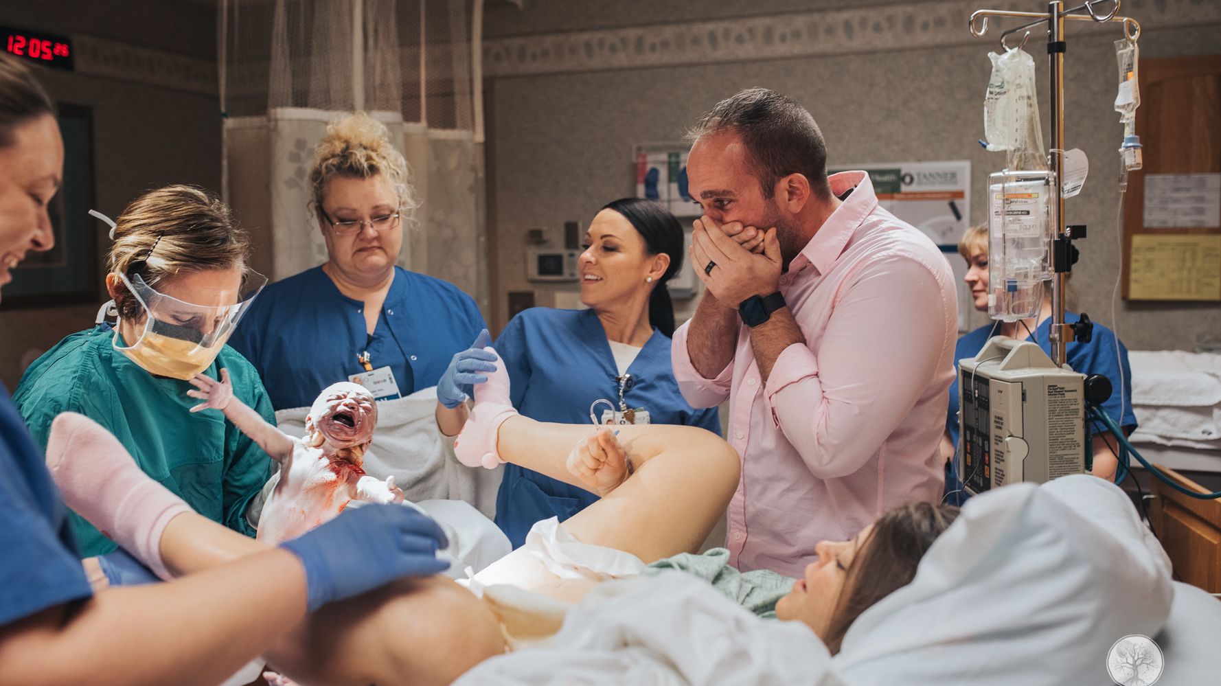 29 Magical Photos Of Dads In The Delivery Room | HuffPost ...