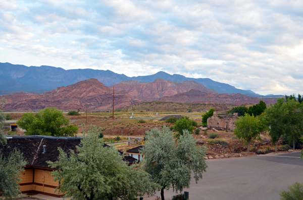 Early morning view at the St. George/Hurricane KOA near Zion National Park 