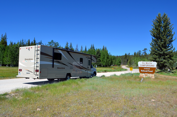 DeMotte Campground in Kaibab National Forest was rustic and primitive but adjacent to the entrance of the North Rim of Grand Canyon. 