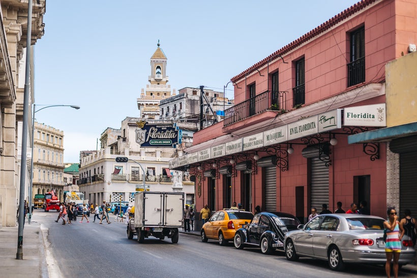 <a rel="nofollow" href="https://www.thetravelpockets.com/new-blog/48-hours-in-cuba" target="_blank">Floridita - famous for th