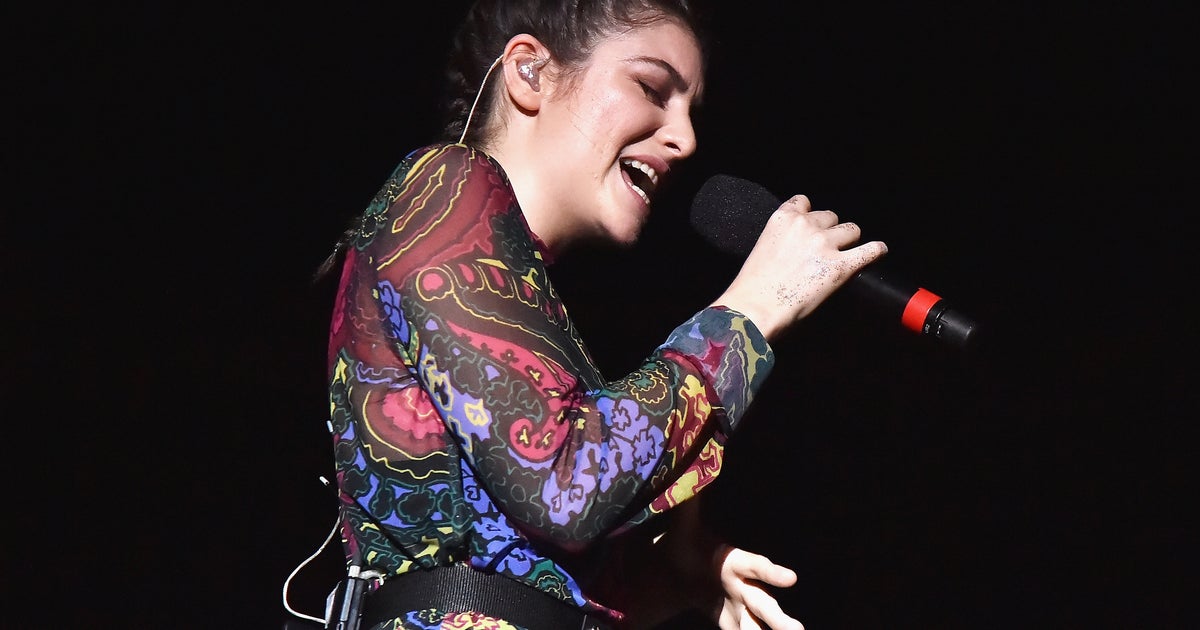 Lorde Says Fame After Hit Song 'Royals' 'Rocked My Foundations ...