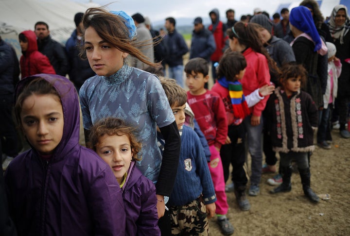 Refugees or migrants? When it comes to children who cross international borders without papers, there’s no easy answer.