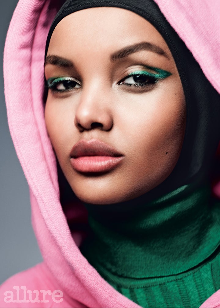 Green with envy over this bold liner.