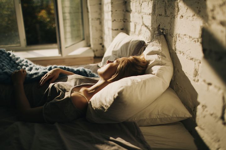  8 Ways To Sleep Better When It’s Blistering Hot Outside