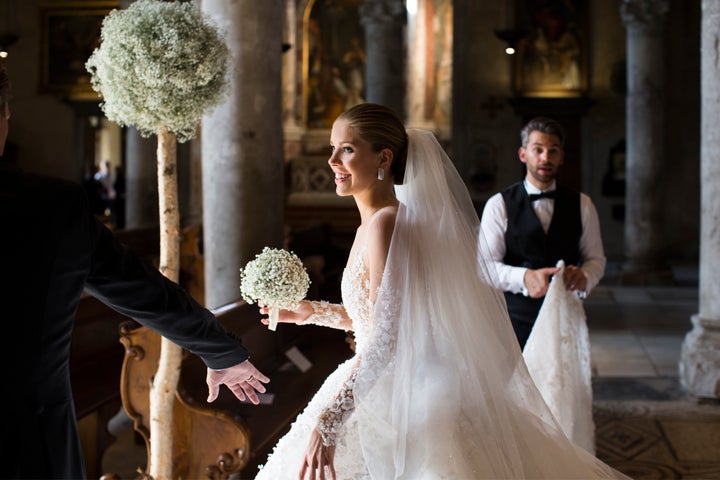 Victoria Swarovski's Wedding Dress Weighed 46kgs And Was Covered In 500,000  Crystals