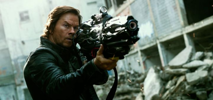 Mark Wahlberg shines as The Last Knight 