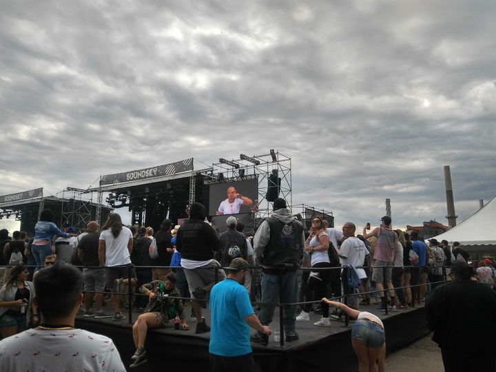 T.I. Performs at Soundset as the fans go wild.