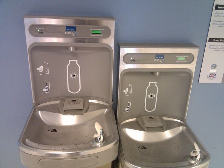 <p>New water bottle filling stations offer high-tech options for travelers.</p>