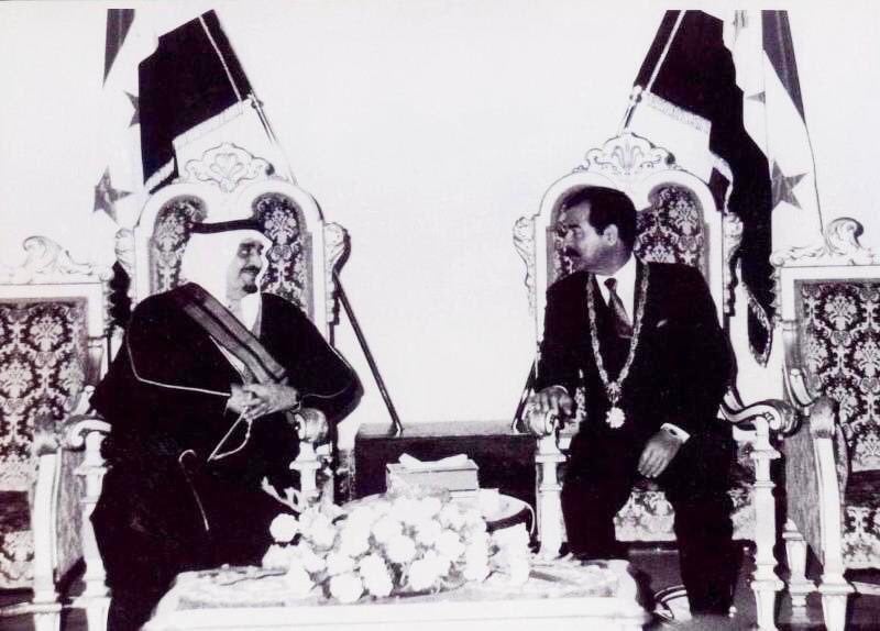 King Fahd bin Abdul Aziz meeting with President Saddam Hussein in Baghdad, Iraq, 1989