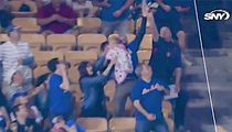 Phillies fan catches 97-mph foul ball while holding ice cream